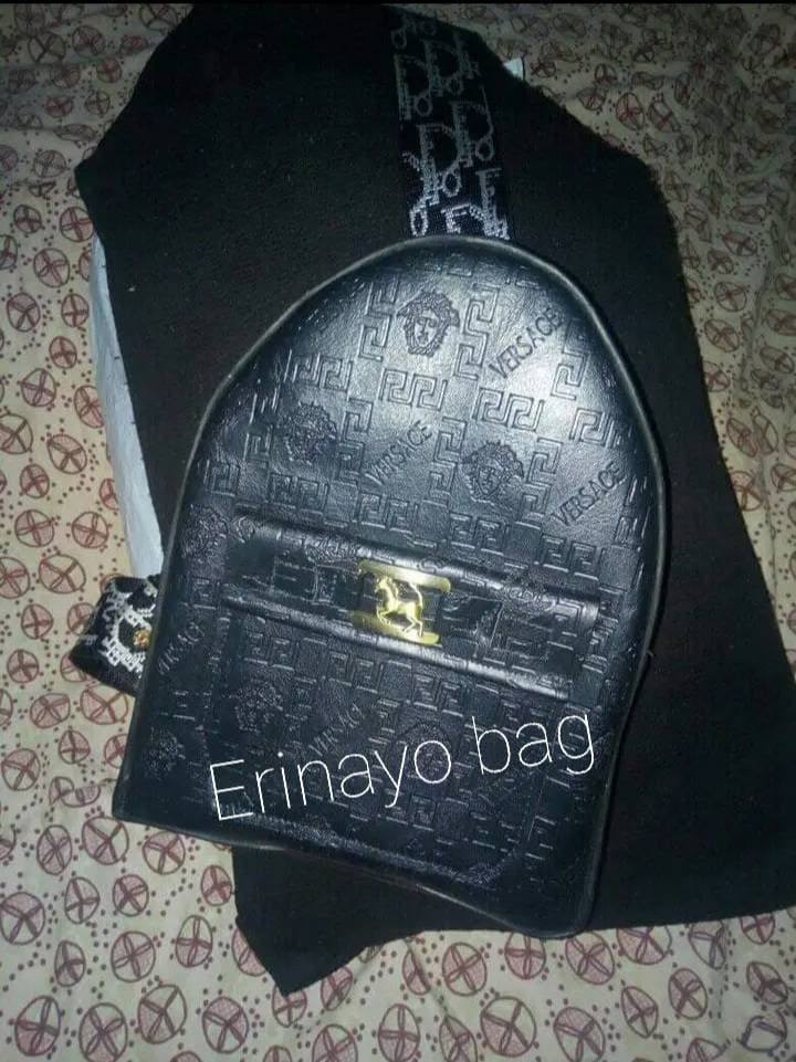 Handbag, cross back and men chest bag. thumbnail 4