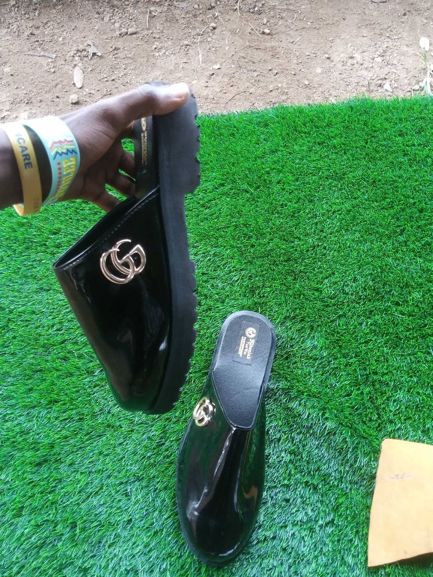 Half shoe  thumbnail 2