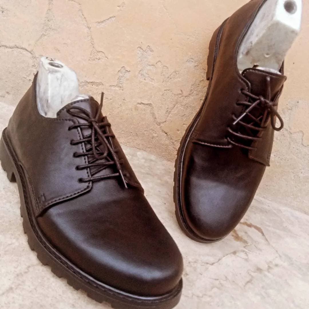 Shoe thumbnail 4