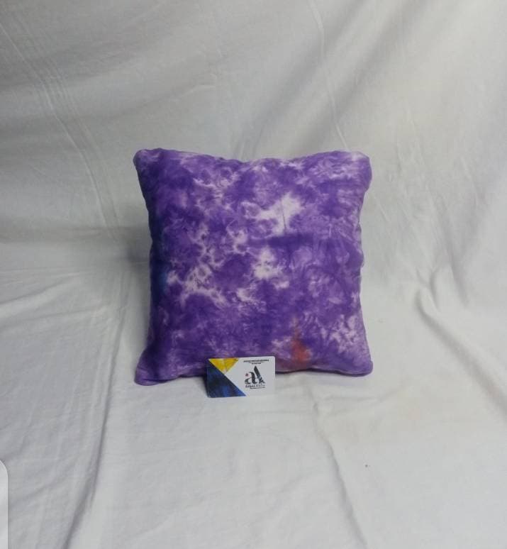 Adire throw pillows - Image 1